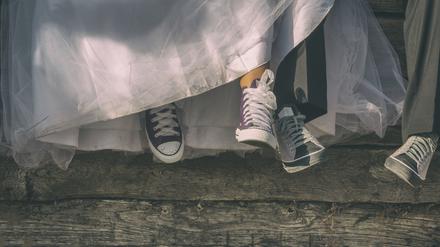 Hochzeit in Chucks.