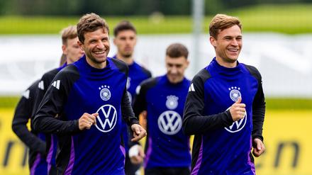 Gute Laune, wo man hinschaut: Das DFB-Team war in Blankenhain um gute Stimmung bedacht.