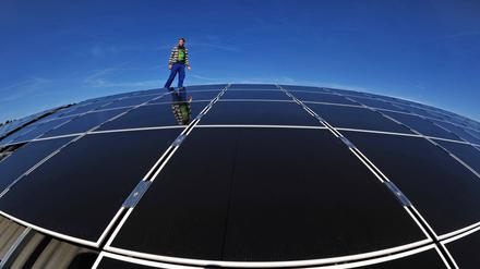 Solaranlagen werden gefördert, doch bis das Geld auf dem Konto landet, vergehen viele Monate.