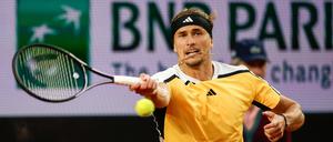 Alexander Zverev bei den French Open in Paris. In Berlin läuft gegen ihn ein Prozess wegen Körperverletzung.