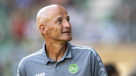 Soll in Bochum unterschrieben haben. Trainer Peter Zeidler. 