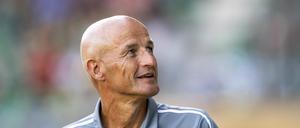 Soll in Bochum unterschrieben haben. Trainer Peter Zeidler. 