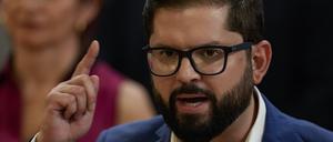 Gabriel Boric, Präsident von Chile, spricht während einer Zeremonie zur Ernennung neuer Kabinettsmitglieder im Präsidentenpalast La Moneda (Archivbild).