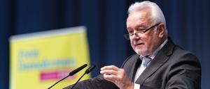Wolfgang Kubicki (FDP), stellvertretender Bundesvorsitzender seiner Partei, spricht beim Landesparteitag der FDP Schleswig-Holstein