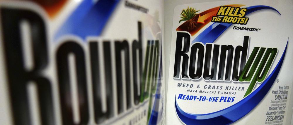 Das von der Bayer-Tochter Monsanto hergestellte Unkrautvernichtungsmittel Roundup mit dem umstrittenen Wirkstoff Glyphosat.