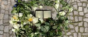 Für Hilda und Wolf Kassmann wurden in Potsdam Stolpersteine verlegt.