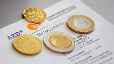 Auf 18,94 Euro soll der Beitrag ab 2025 steigen, hat die KEF empfohlen.