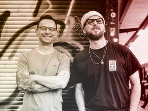 Peter Baumann und Arnim Teutoburg-Weiß von den Beatsteaks.