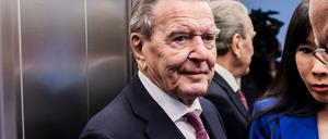 Altkanzler Gerhard Schröder am Donnerstag vor Gericht