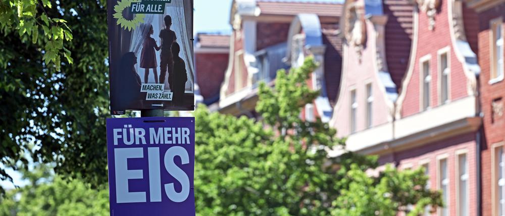 Potsdam, 13.05.2024, Lokales, Wahlplakate Kommunalwahl Potsdam, Foto: Ottmar Winter PNN ACHTUNG: Foto ist ausschließlich für redaktionelle Berichterstattung der PNN und des TGSP! Eine kommerzielle Nutzung, z.B. Werbung, ist ausgeschlossen. Die Weitergabe an nicht autorisierte Dritte, insbesondere eine weitergehende Vermarktung über Bilddatenbanken, ist unzulässig.
