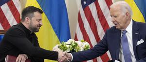 Wolodymyr Selenskyj und US-Präsident Joe Biden.