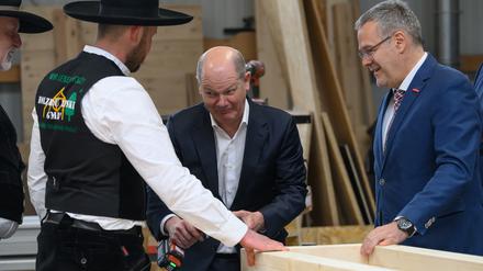 Bundeskanzler Olaf Scholz (SPD) hält den Wirtschaftsstandort Deutschland für gut aufgestellt.  