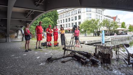 Tauchaktion Alte Fahrt Potsdam