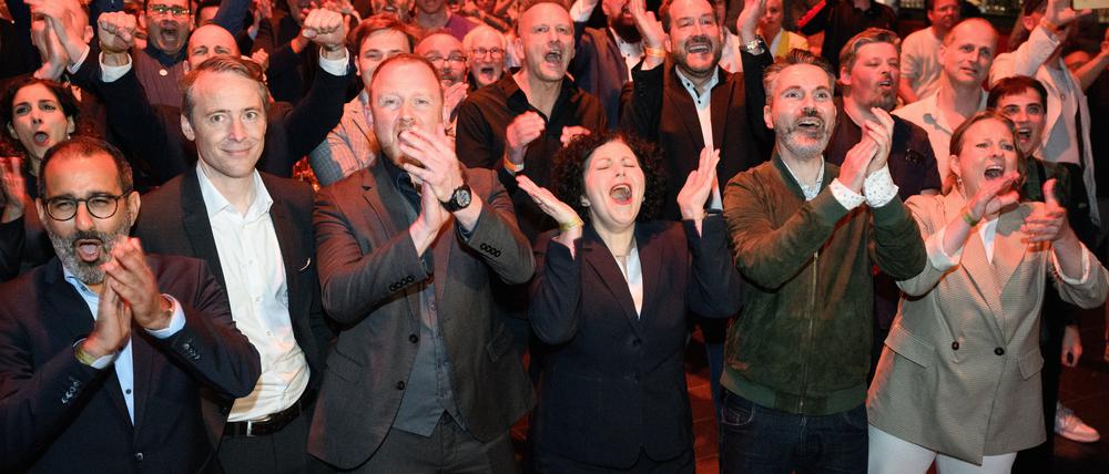 Erleichterte Gesichter auf der Wahlparty in Berlin: Hier feiert die Parteispitze des BSW.