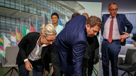 Oppositionsführerin Alice Weidel (AfD), Sahra Wagenknecht (BSW), Vizekanzler Lars Klingbeil (SPD) und Kanzler Friedrich Merz (CDU).