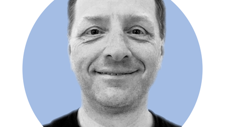 Michael Wiedersich ist Radsporttrainer und Fahrrad-Experte. Alle zwei Wochen schreibt er im Tagesspiegel seine Kolumne „Abgefahren“.