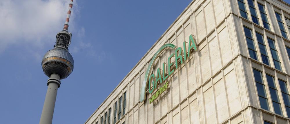 Galeria Kaufhof am Alexanderplatz.