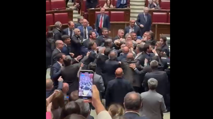 Tumult im italienischen Parlament
