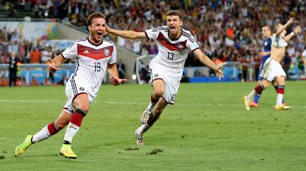 Mario Götze und Thomas Müller 2014 bei der WM.
