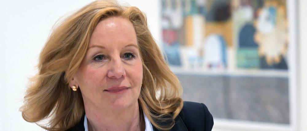 Ex-Intendantin Patricia Schlesinger will den RBB per Gericht zur Zahlung der Ruhegelder zwingen.