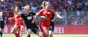 Der SV Henstedt-Ulzburg (li. Chiara Pawelec gegen Unions Dina Orschmann) will sich vor eigener Kulisse teuer verkaufen.   