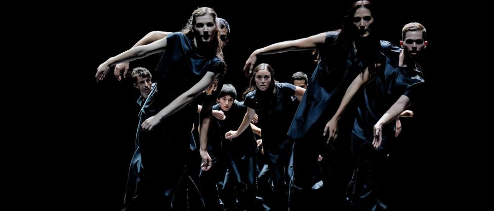 Ballet de L’Opéra de Lyon mit „Mycelium“.