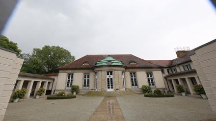 Landhaus Villa Adlon in Potsdam Neu Fahrland