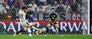 Emre Can erzielte in der Nachspielzeit das deutsche 5:1 gegen Schottland.