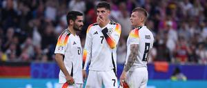Elefantenrunde. Ilkay Gündogan (links) und Toni Kroos (rechts) sind die Spieler mit der größten Erfahrung im deutschen Team.