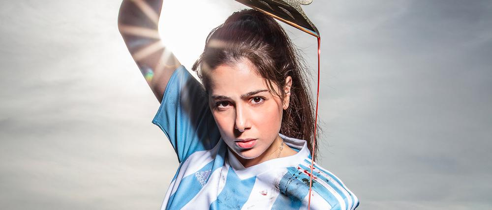 Die Schauspielerinnen Aysima Ergün und Vidina Popov in „Endgame 24“