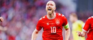 Christian Eriksen schoss sich im Testspiel gegen Schweden warm für die EM mit Dänemark.