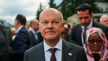 Bundeskanzler Olaf Scholz versucht, seinen Kurs als Besonnenheit darzustellen.