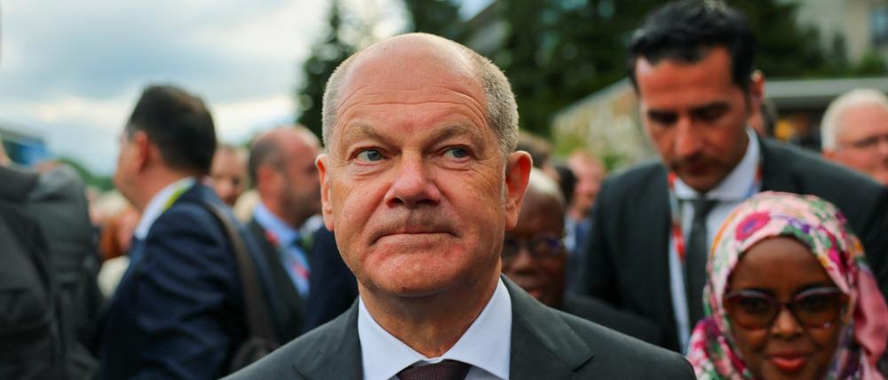 Bundeskanzler Olaf Scholz versucht, seinen Kurs als Besonnenheit darzustellen.