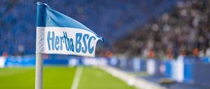 Hertha BSC geht mit einem neuen Sponsor auf der Brust in die Zweitligasaison 2024/25.