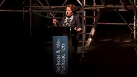 Eva Illouz bei “Reflexe und Reflexionen“ im Haus der Berliner Festspiele.