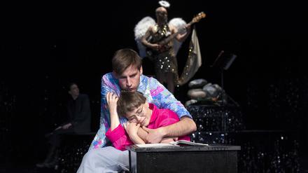 „Von der Mutter ein Gruß“ von Caren Jeß am Deutschen Theater