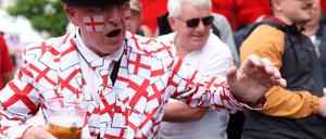 Soccer Football - Euro 2024 - Fans gather before England v Serbia - Gelsenkirchen, Germany - June 16, 2024
England fan ahead of the match REUTERS/Thilo Schmuelgen