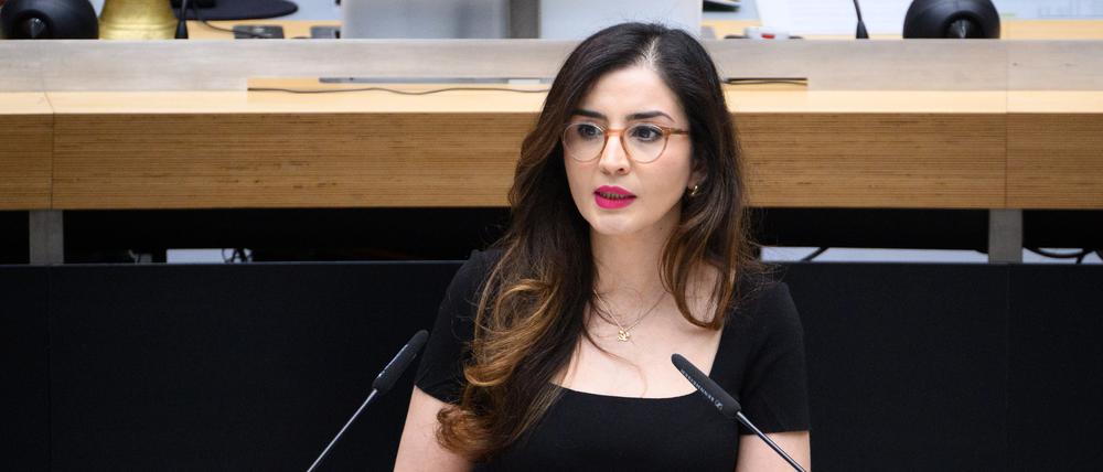 Tuba Bozkurt (Bündnis 90/Die Grünen) im März 2024 im Berliner Abgeordnetenhaus.