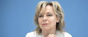 Prof. Dr. Sabine Döring, Staatssekretärin im BMBF, während einer Bundespressekonferenz