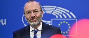 Manfred Weber (CSU) bei einer Pressekonferenz der Fraktion EVP im Europäischen Parlament am 24. April 2024.