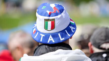 Ein Fan der italienischen Fußballnationalmannschaft.