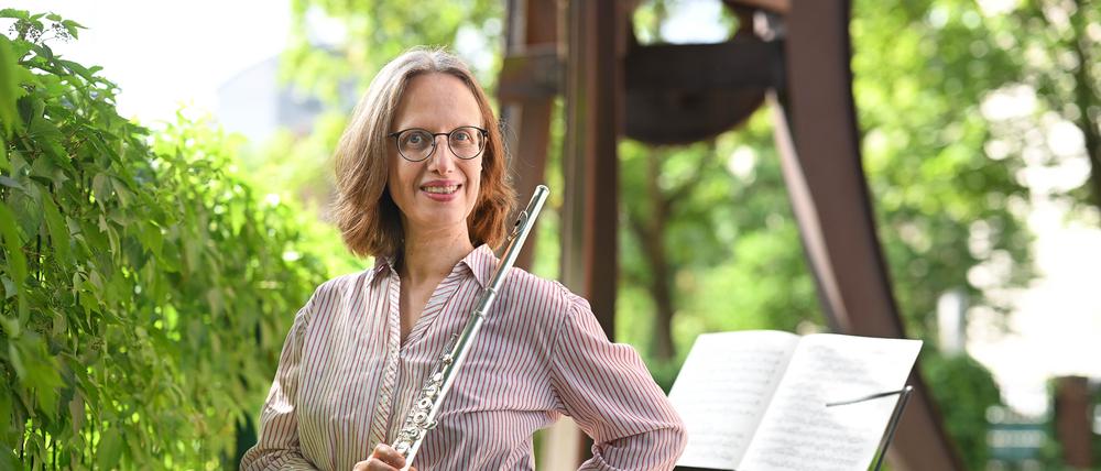 Ulrike Philippi, die Leiterin der Leo-Kestenberg-Musikschule, spielt und unterrichtet Querflöte.