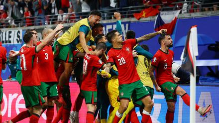 Portugal gewinnt gegen Tschechien - auf den letzten Metern