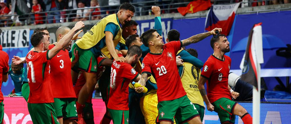 Portugal gewinnt gegen Tschechien - auf den letzten Metern