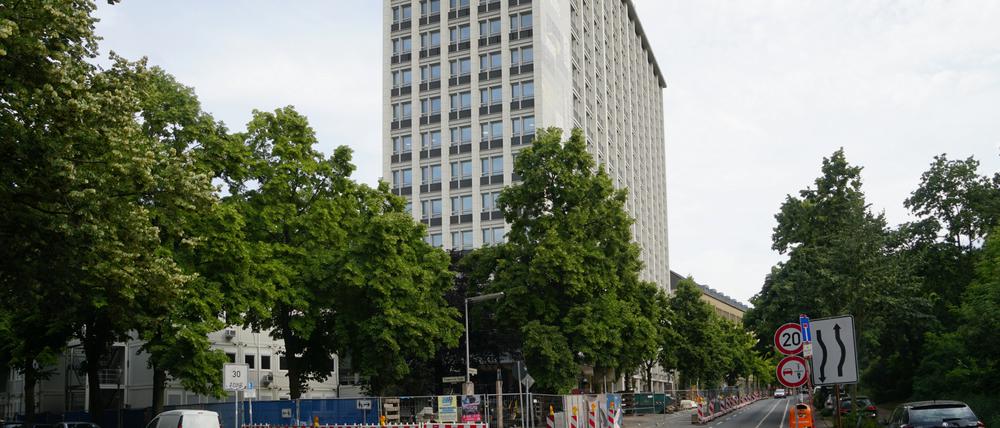 Das Berliner Hochhaus der Senatsverwaltung für Stadtentwicklung wurde denkmalgerecht saniert.