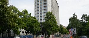 Das Berliner Hochhaus der Senatsverwaltung für Stadtentwicklung wurde denkmalgerecht saniert.