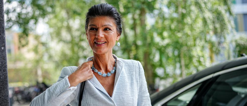 Sahra Wagenknecht (BSW) kommt zur Pressekonferenz nach der Europawahl.