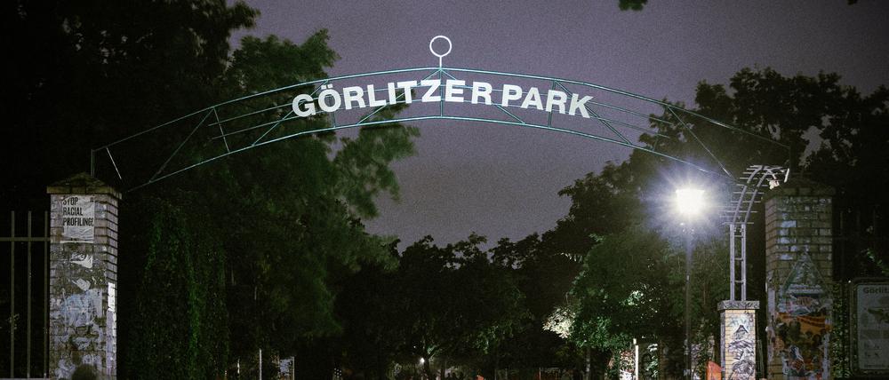 Cover des Albums «Görlitzer Park» der deutschen Band K.I.Z.