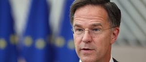 240618 -- BRUSSELS, June 18, 2024 -- Dutch Prime Minister Mark Rutte speaks to the press during an informal leaders meeting of the European Union EU in Brussels, Belgium, June 17, 2024.  BELGIUM-BRUSSELS-EU-INFORMAL LEADERS MEETING ZhaoxDingzhe PUBLICATIONxNOTxINxCHN
