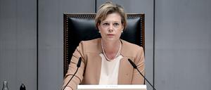  Cornelia Seibeld (CDU), Präsidentin des Abgeordnetenhauses von Berlin, leitet die 47. Plenarsitzung des Berliner Abgeordnetenhauses.